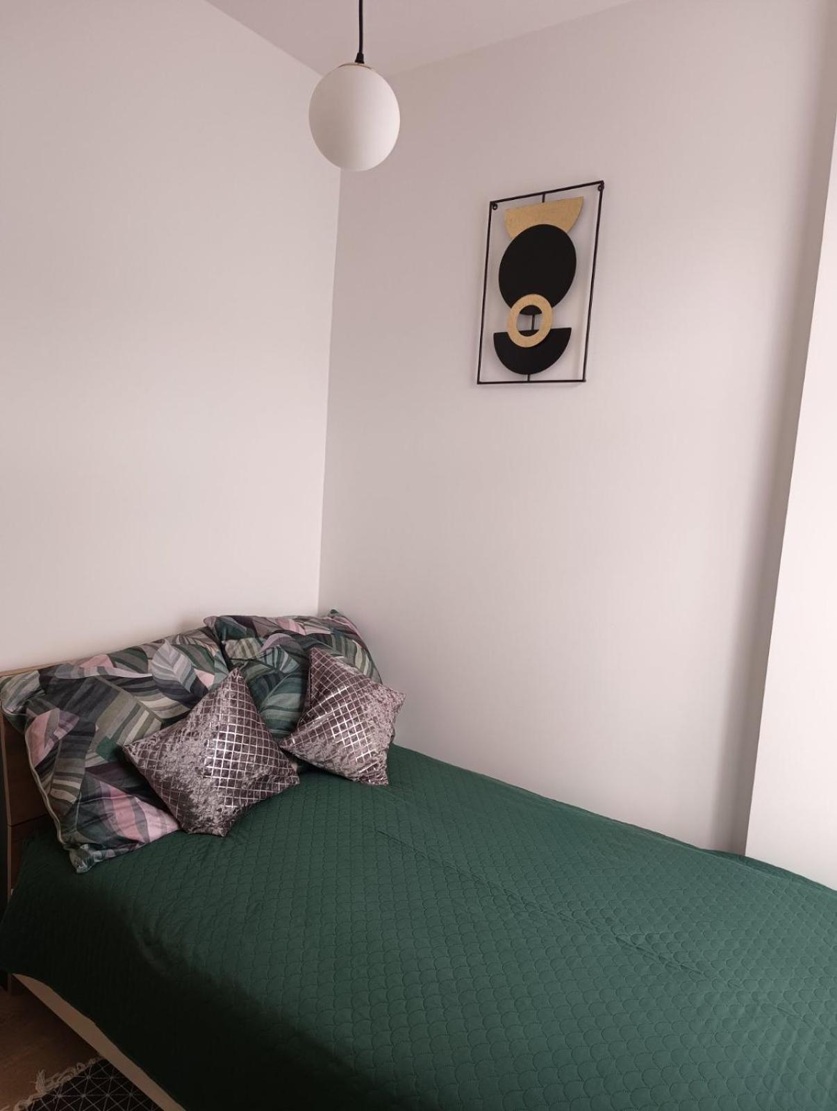 Mh Apartment Жешов Екстериор снимка